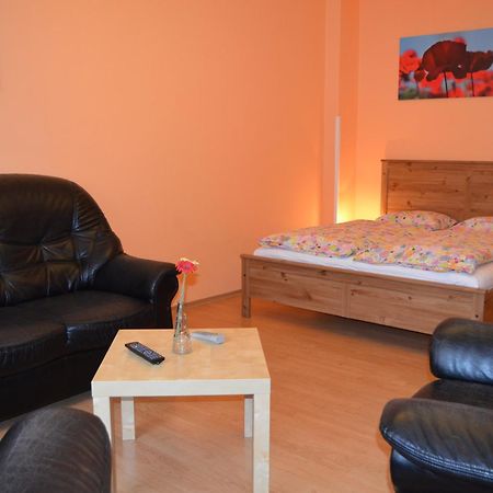 Apartments Letna Прага Экстерьер фото